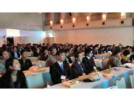 メイン会場の様子②